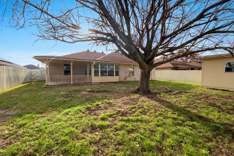 Photo 5 of 21 of 4307 Blueduck Dr, Killeen, TX