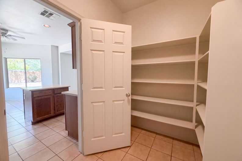 Photo 8 of 20 of 28984 N Agave Rd, San Tan Valley, AZ
