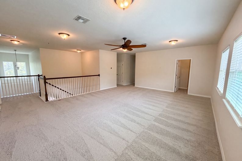Photo 16 of 46 of 280 Chandler Cir, Oviedo, FL