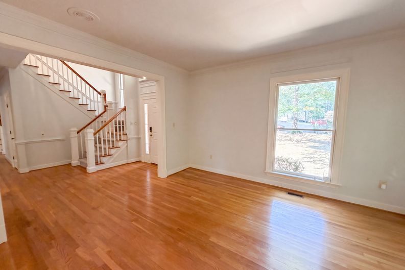 Photo 13 of 29 of 5806 Fox Briar Way, Midlothian, VA