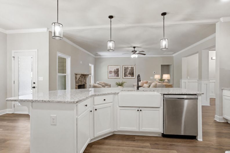Photo 9 of 41 of 45 Hawthorn Ln, Covington, GA