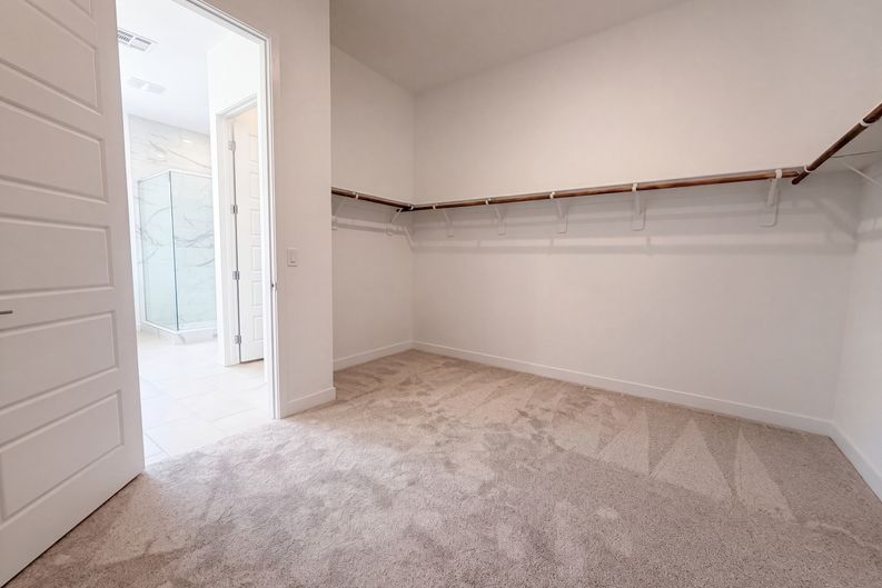 Photo 7 of 23 of 8239 Gusty Brook St, Las Vegas, NV