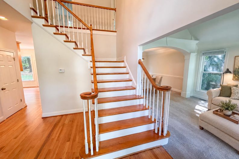 Photo 6 of 33 of 10124 Windtree Ln, Charlotte, NC