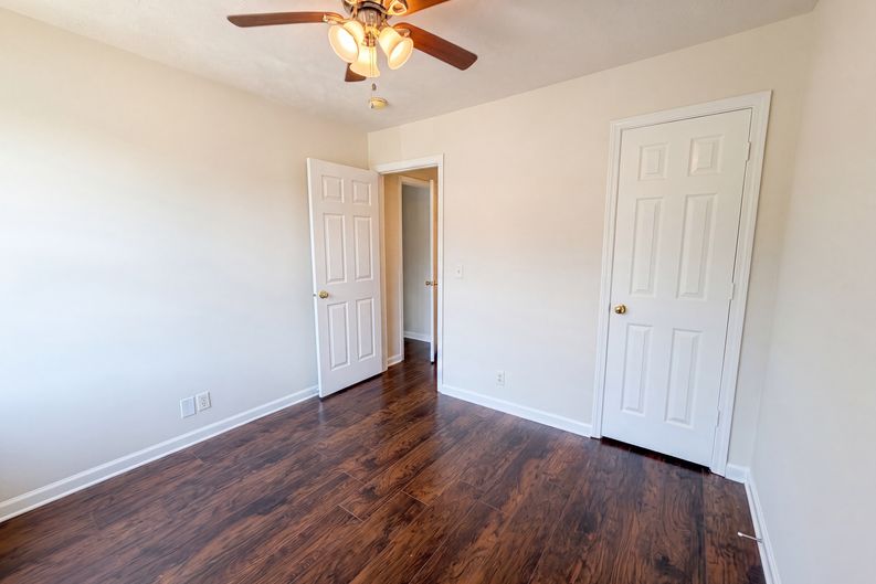 Photo 12 of 23 of 5170 Hickory Hollow Pkwy, Antioch, TN