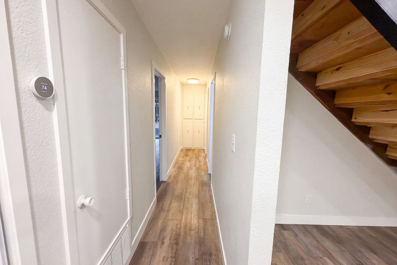 Photo 16 of 31 of 8092 Alma Mesa Way, Citrus Heights, CA