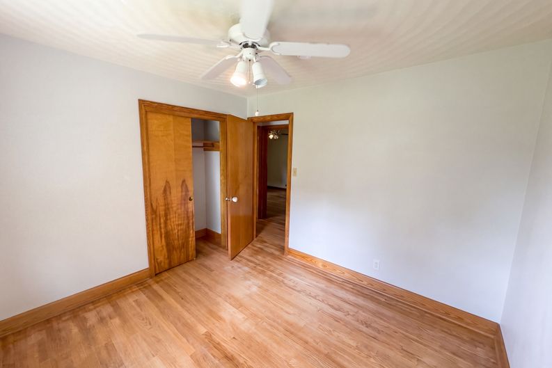 Photo 14 of 20 of 2406 Drum Creek Rd, Chesapeake, VA
