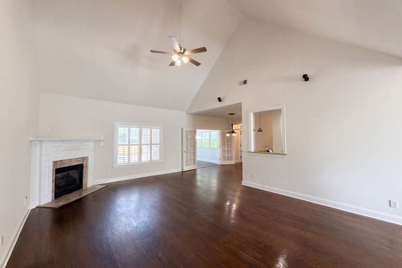 Photo 9 of 28 of 313 Glen Eagles Dr, Summerville, SC