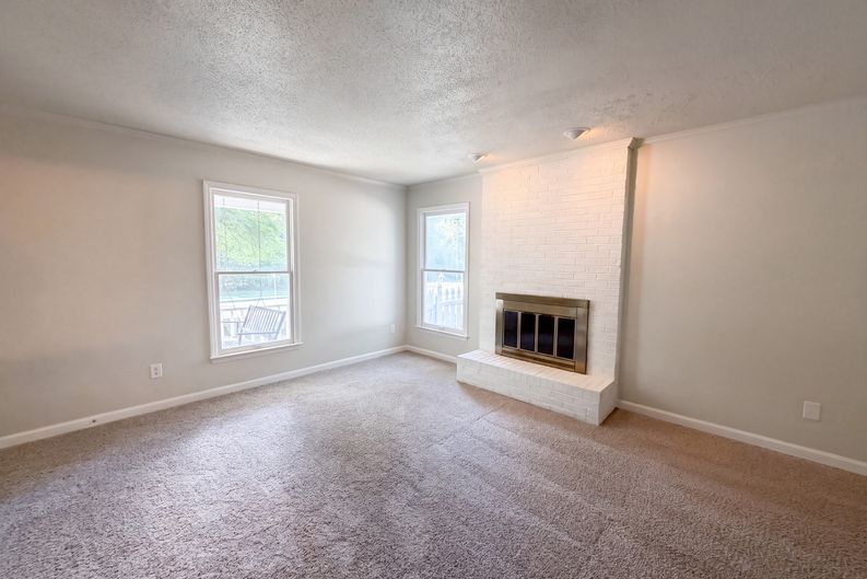 Photo 8 of 19 of 2338 Hillandale Rd, Durham, NC