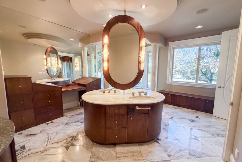 Photo 13 of 56 of 17695 S Fieldstone Ct, Oregon City, OR