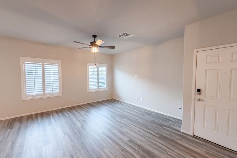 Photo 34 of 73 of 7557 Brody Meadows St, North Las Vegas, NV