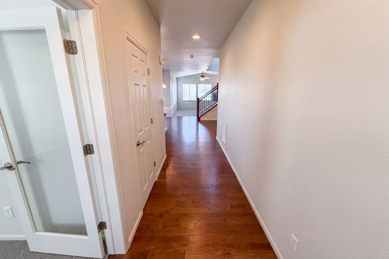 Photo 6 of 42 of 4219 Dunsinane Way, Castle Rock, CO