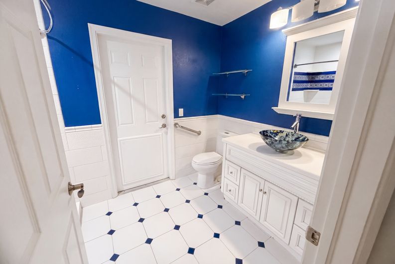 Photo 21 of 33 of 2902 Serenity Cir S, Fort Pierce, FL