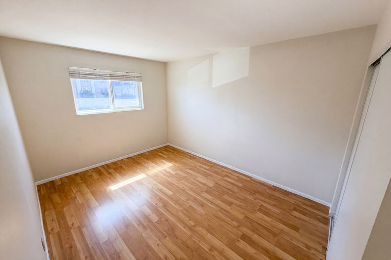Photo 4 of 30 of 22432 S Vermont Ave, Torrance, CA