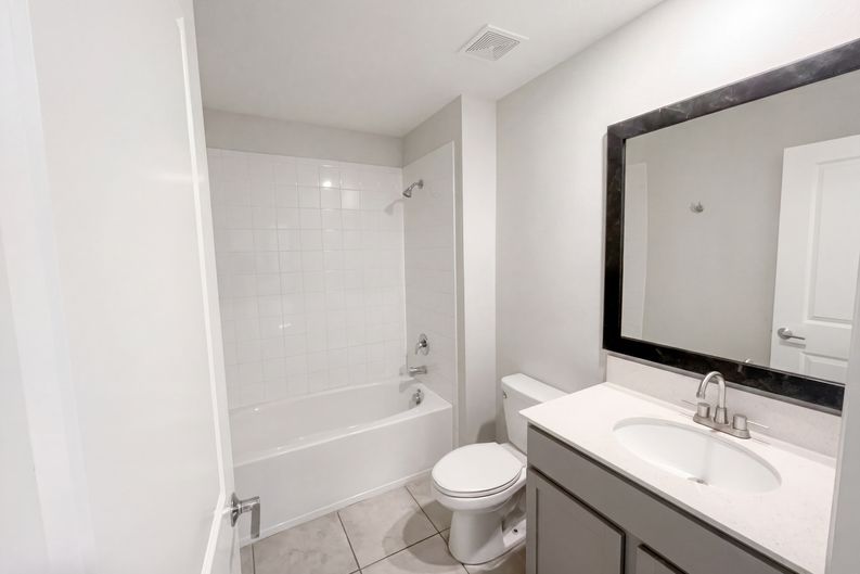 Photo 8 of 24 of 4322 Sunny Creek Pl, Kissimmee, FL