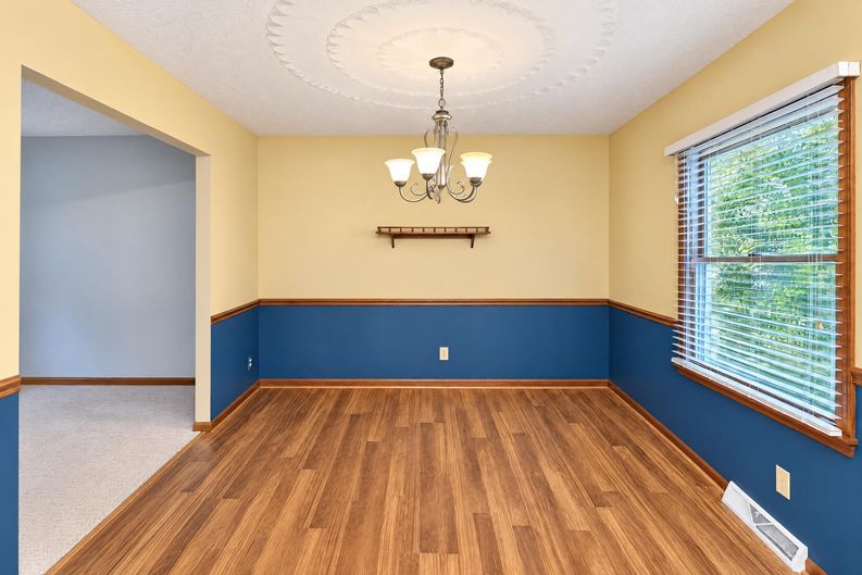 Photo 32 of 43 of 453 Carruthers Rd, Tallmadge, OH