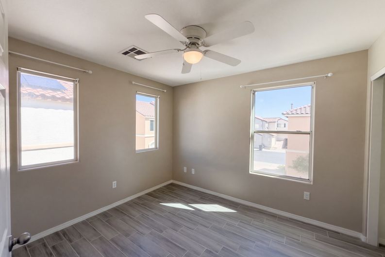 Photo 11 of 19 of 8141 Finch Feather St, Las Vegas, NV