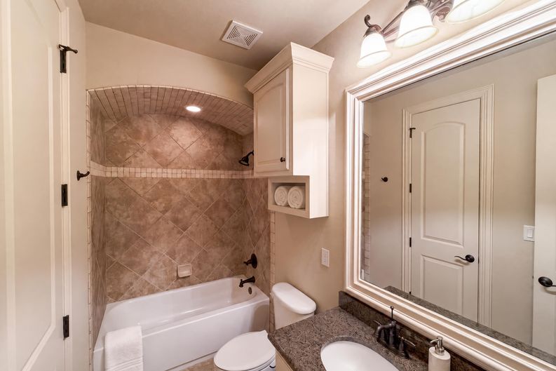 Photo 26 of 33 of 6113 Rock Dove Cir, Colleyville, TX