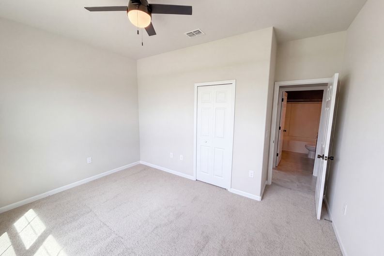 Photo 14 of 26 of 964 Corbin Cir SW, Palm Bay, FL