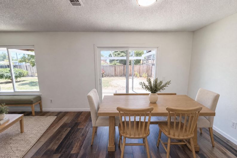 Photo 8 of 26 of 838 Dutra Ave, Rio Linda, CA