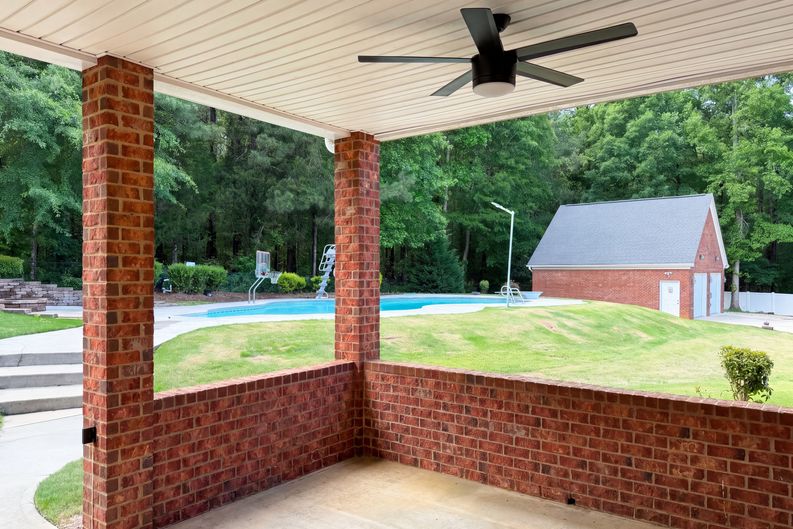 Photo 51 of 64 of 207 Cagle Ct, McDonough, GA