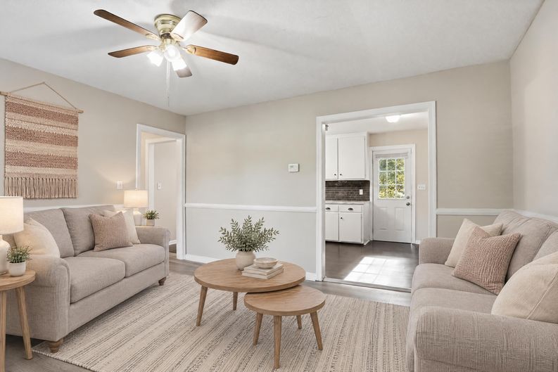 Photo 10 of 22 of 4570 Old Cowan Rd, Acworth, GA