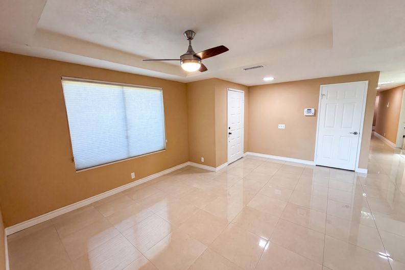 Photo 9 of 41 of 103 Camino Arroyo S, Palm Desert, CA