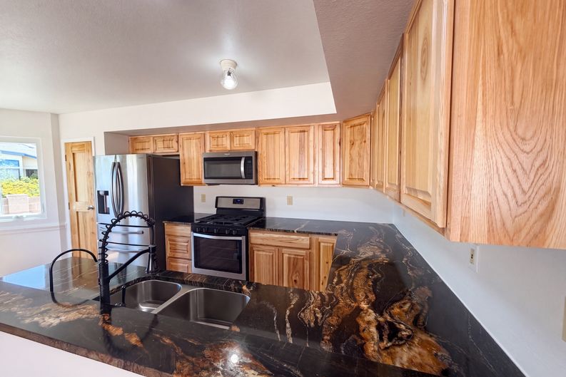 Photo 9 of 23 of 1609 Blue Quail Ct NE, Rio Rancho, NM
