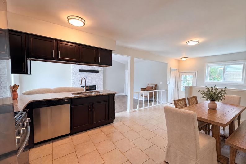 Photo 10 of 21 of 42195 Fairview Dr, Canton, MI