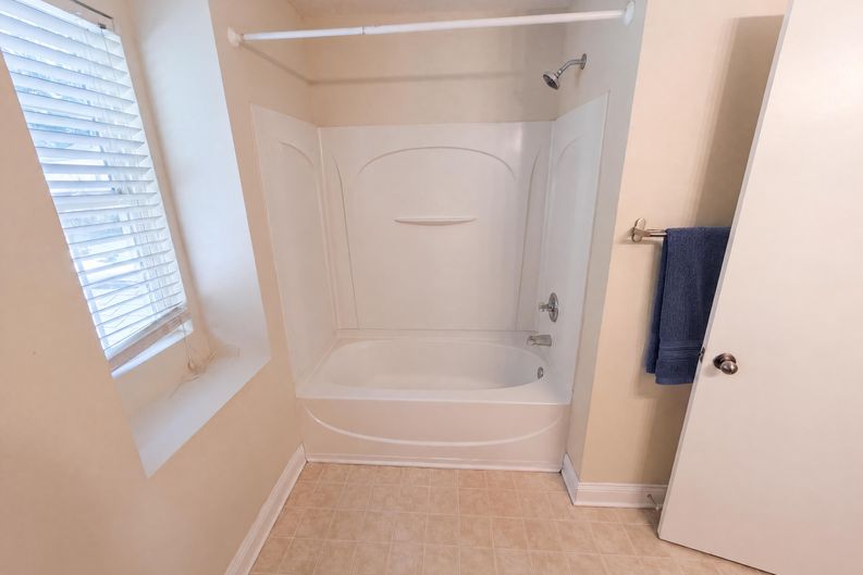 Photo 20 of 25 of 14021 Pinyon Pine Ln, Charlotte, NC