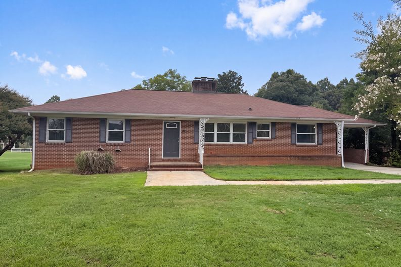 Photo 15 of 17 of 411 Roy Eaker Rd, Cherryville, NC