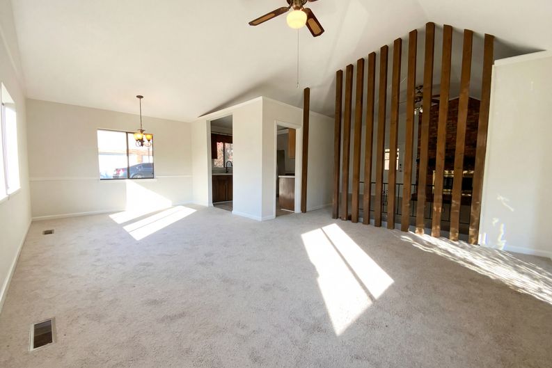Photo 11 of 22 of 1111 3rd Ln, Pleasant Grove, AL