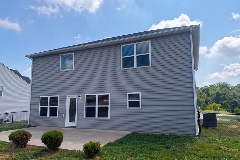 Photo 5 of 24 of 1134 Aster Way, Burlington, NC