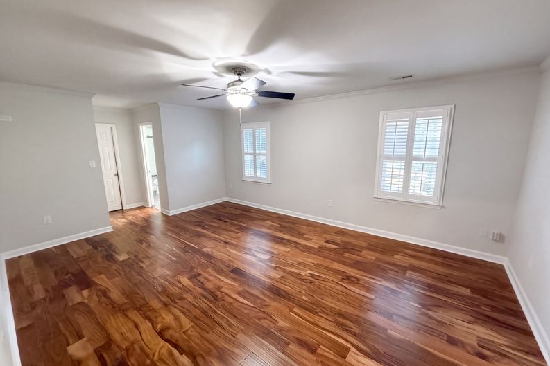Photo 4 of 35 of 4704 Benridge Ln, Charlotte, NC