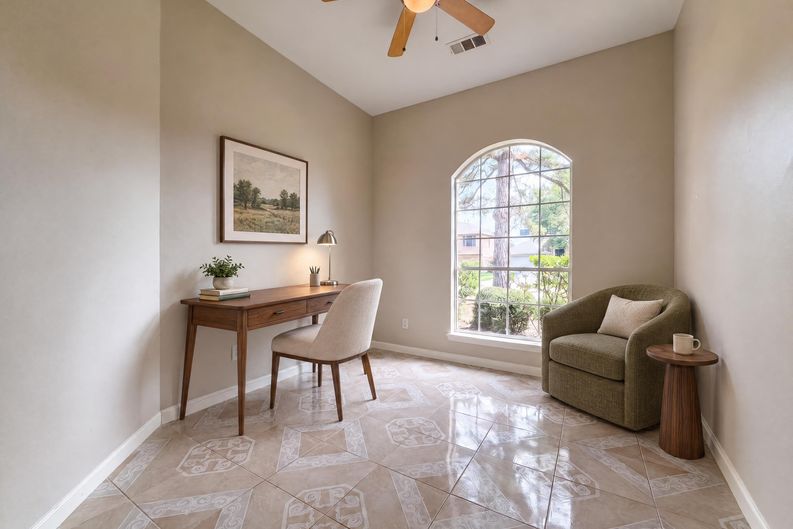 Photo 16 of 19 of 3419 Foursome Ln, Sugar Land, TX