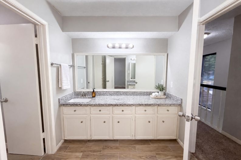Photo 19 of 25 of 17810 Asphodel Ln, Spring, TX