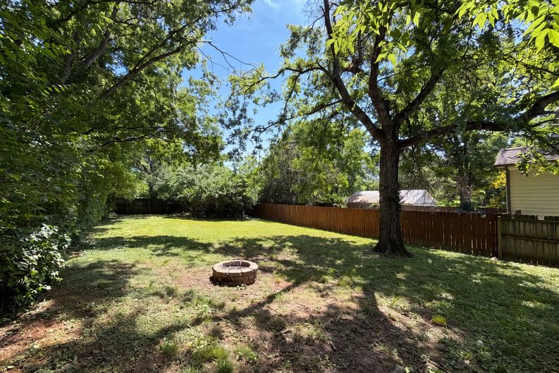 Photo 18 of 20 of 509 Drake Ave, Nashville, TN
