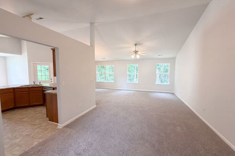 Photo 3 of 22 of 122 Catterick Way, Fountain Inn, SC