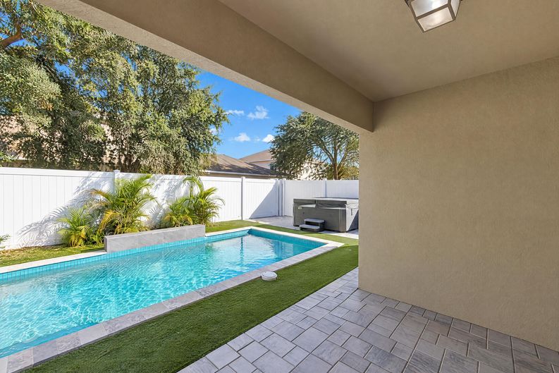Photo 24 of 30 of 14337 Saltby Pl, Spring Hill, FL