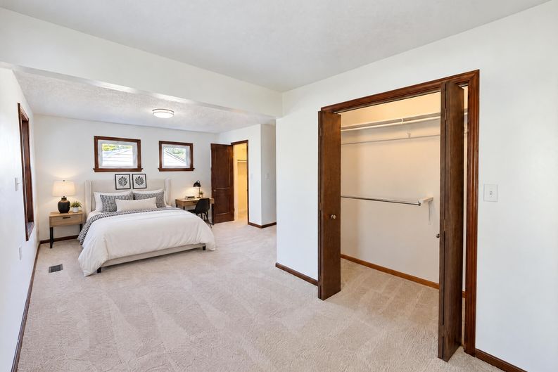 Photo 7 of 22 of 6526 Engle Rd, Brookpark, OH