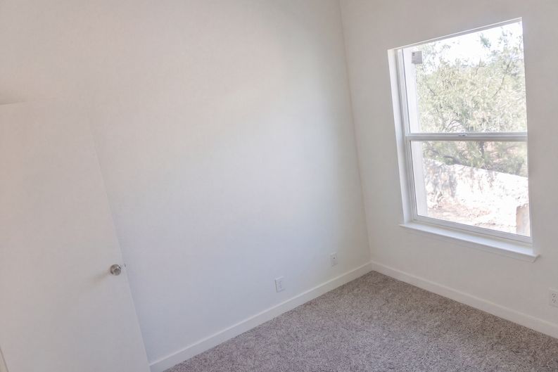 Photo 19 of 39 of 4601 Loma Linda Cir, El Paso, TX