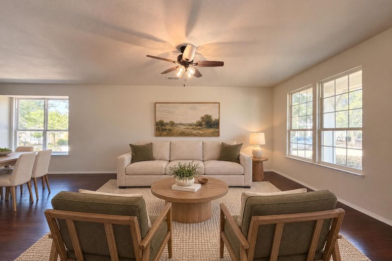 Photo 6 of 19 of 9000 Blackstone Dr, Aubrey, TX
