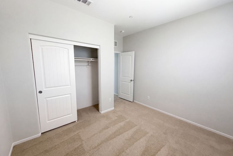 Photo 22 of 41 of 29495 Glenhurst Cir, Menifee, CA