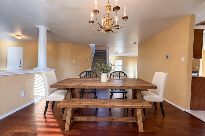Photo 7 of 19 of 121 Springtree Fld, Cibolo, TX