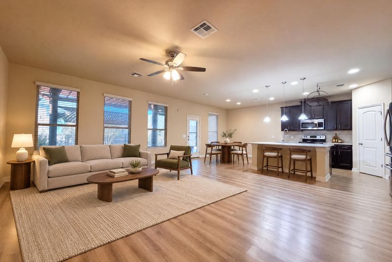 Photo 3 of 15 of 749 Gray Cloud Dr, New Braunfels, TX