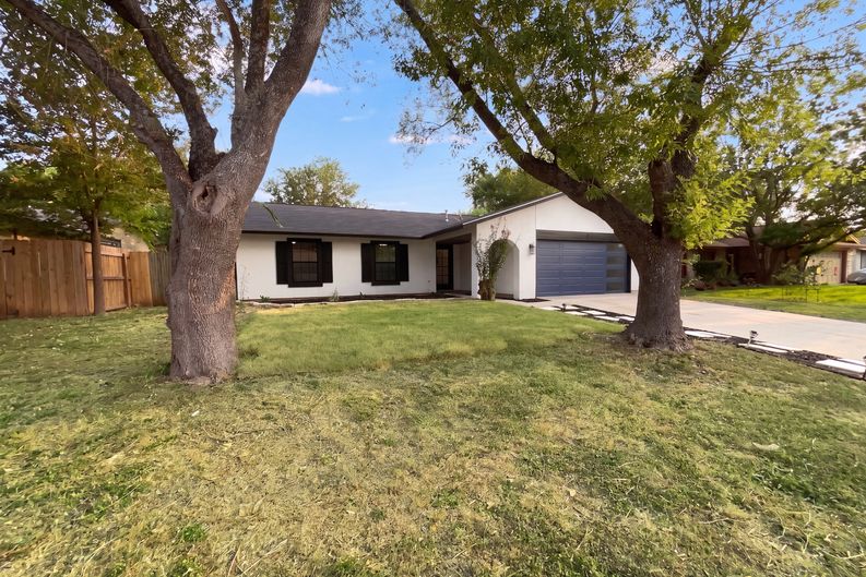 Photo 17 of 20 of 6718 Spring Haven St, San Antonio, TX