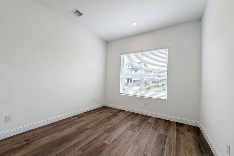 Photo 6 of 21 of 7939 Coastal Prairie Ct, Porter, TX