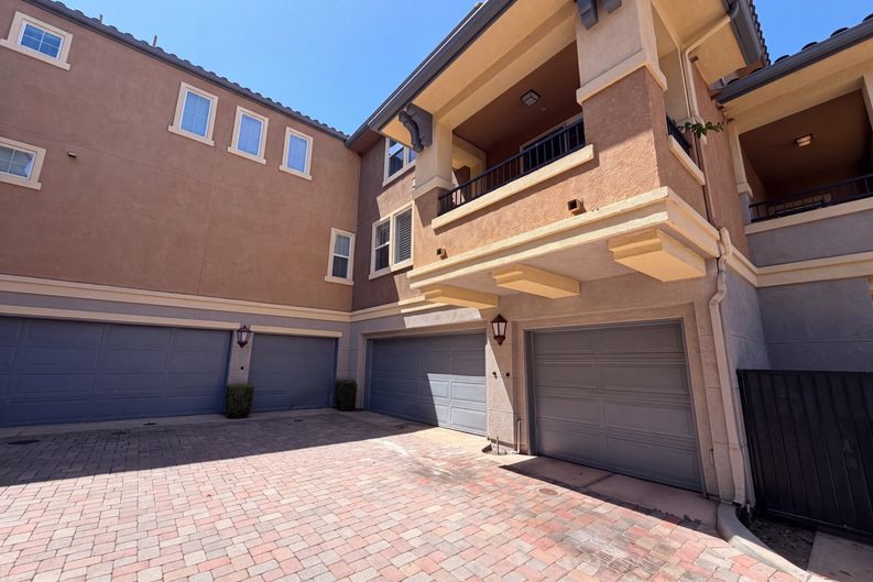 Photo 18 of 24 of 148 Via Montisi, Santee, CA
