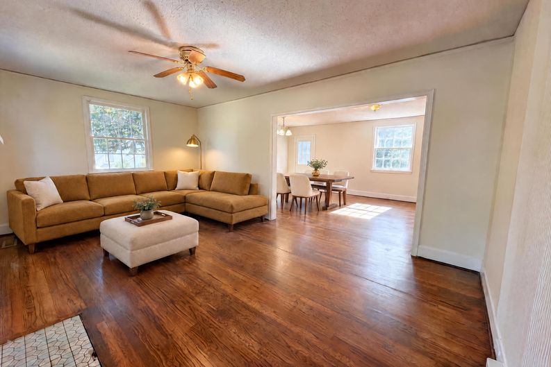 Photo 6 of 14 of 1901 Glenwood Rd, Columbia, SC