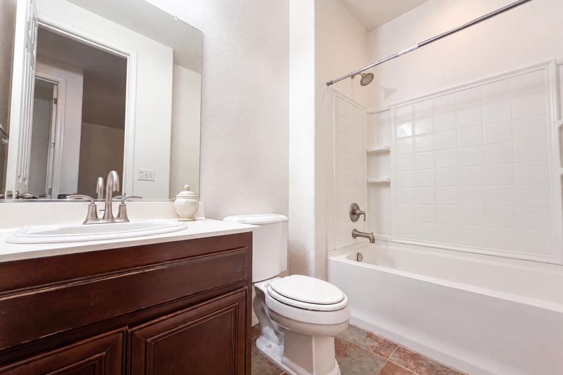 Photo 21 of 31 of 6107 Lonetree Blvd, Rocklin, CA