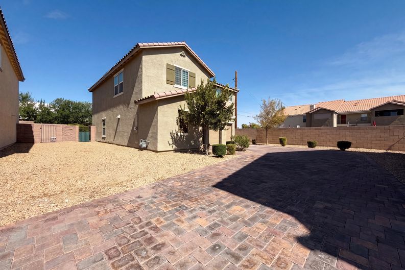 Photo 22 of 26 of 6603 Angelina St, Las Vegas, NV
